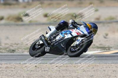 media/Oct-05-2025-CVMA (Sun) [[beeef4f201]]/Race 5-Amateur Supersport Open (Holeshot)/